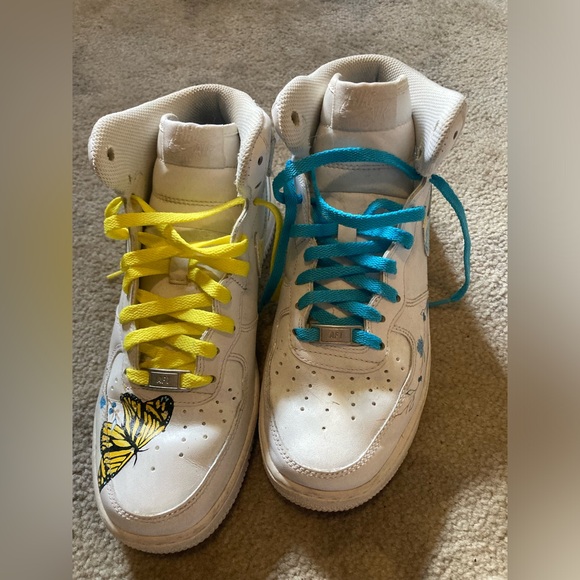 Nike Air customized butterflies high top sneakers size 8.5 ladies - Picture 6 of 12